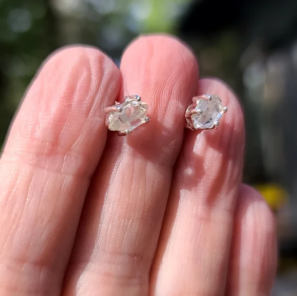 !!!SALE!!! 1kt Herkimer diamond sterling stud earrings DIAMOND SALE! - Picture 3 of 8